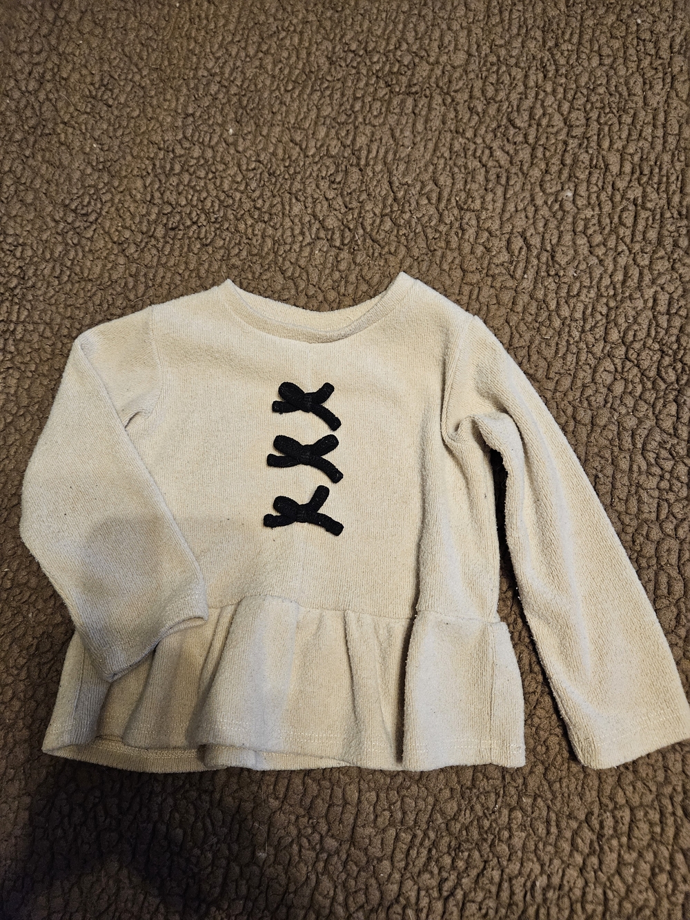 Zara Cream Peplum Light Sweater with Black Bow Details - Kids 18 Months